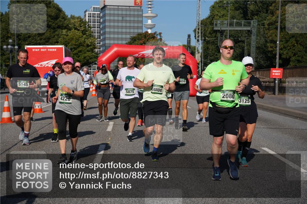 07.09.2025 - BARMER Alsterlauf Yannick Fuchs http://msf.ph/oto/8827343 07.09.2025 10:09:18 Laufen 5145, 4220, 10, 5875, 4659, 217, 2080, 3125 meine-sportfotos.de