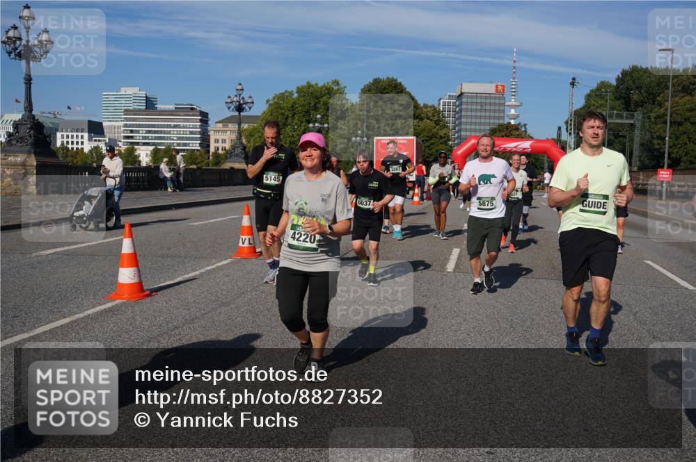 07.09.2025 - BARMER Alsterlauf Yannick Fuchs http://msf.ph/oto/8827352 07.09.2025 10:09:20 Laufen 5145, 4220, 10, 60374, 3863, 5875 meine-sportfotos.de