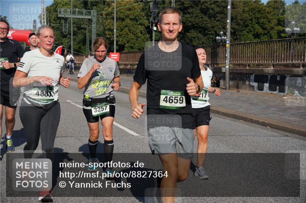 07.09.2025 - BARMER Alsterlauf Yannick Fuchs http://msf.ph/oto/8827364 07.09.2025 10:09:22 Laufen 881, 4881, 10, 3257, 4659, 217 meine-sportfotos.de
