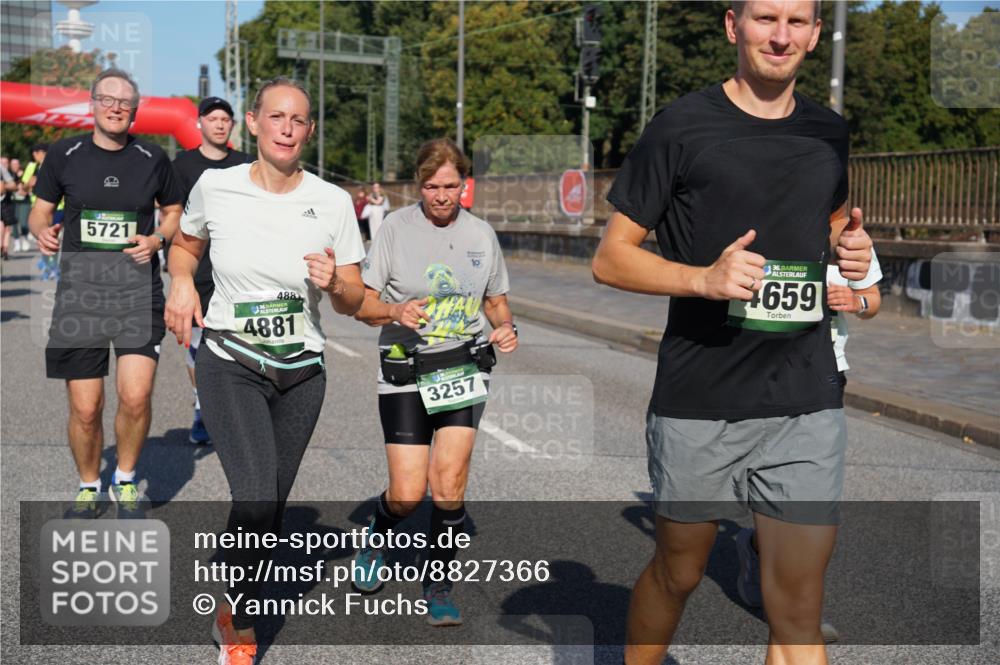 07.09.2025 - BARMER Alsterlauf Yannick Fuchs http://msf.ph/oto/8827366 07.09.2025 10:09:23 Laufen 5721, 4885, 4881, 3257, 10, 36, 4659 meine-sportfotos.de