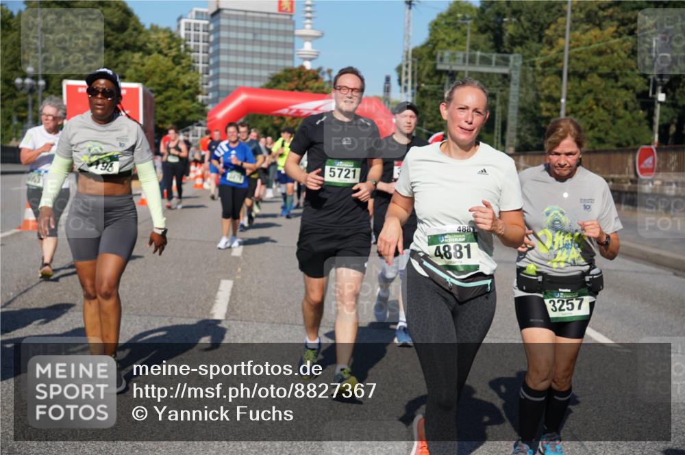 07.09.2025 - BARMER Alsterlauf Yannick Fuchs http://msf.ph/oto/8827367 07.09.2025 10:09:23 Laufen 196, 5721, 488, 4881, 10, 3257 meine-sportfotos.de