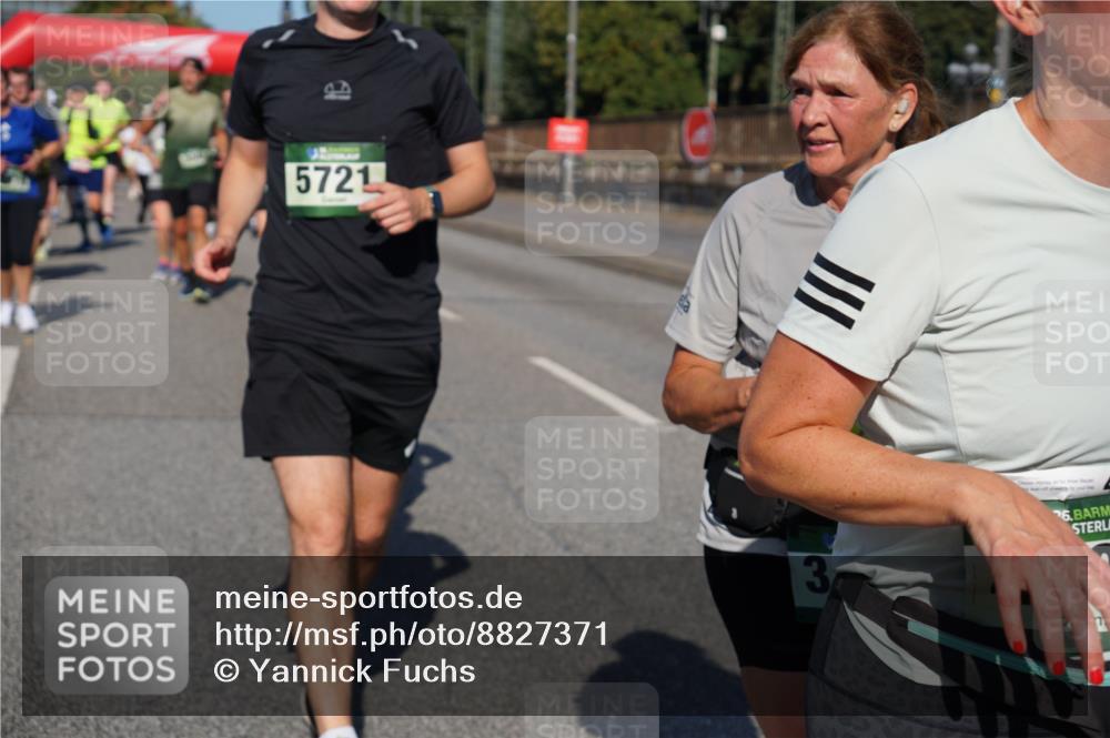 07.09.2025 - BARMER Alsterlauf Yannick Fuchs http://msf.ph/oto/8827371 07.09.2025 10:09:24 Laufen 5721, 3, 6 meine-sportfotos.de