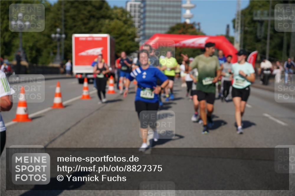 07.09.2025 - BARMER Alsterlauf Yannick Fuchs http://msf.ph/oto/8827375 07.09.2025 10:09:25 Laufen 3474 meine-sportfotos.de
