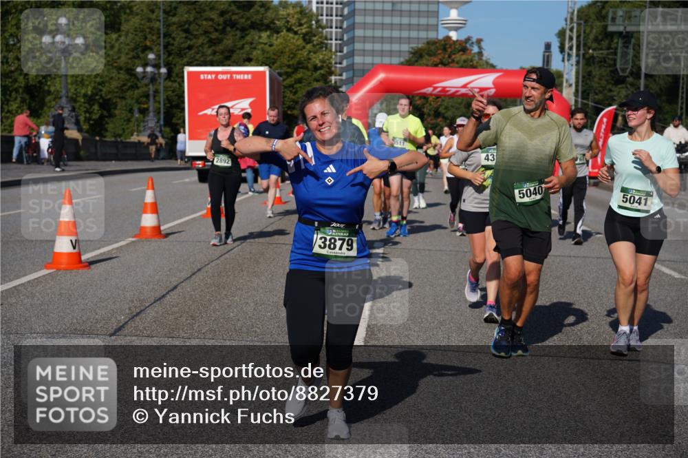 07.09.2025 - BARMER Alsterlauf Yannick Fuchs http://msf.ph/oto/8827379 07.09.2025 10:09:27 Laufen 2892, 3879, 3511, 43, 5040, 5041 meine-sportfotos.de