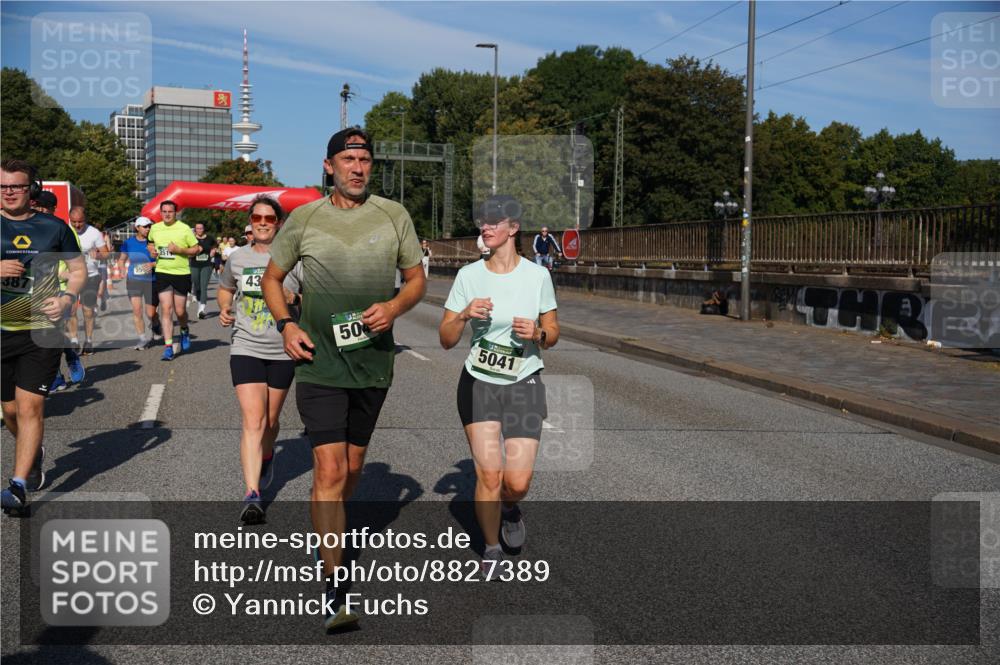 07.09.2025 - BARMER Alsterlauf Yannick Fuchs http://msf.ph/oto/8827389 07.09.2025 10:09:28 Laufen 387, 25, 43, 50, 5041 meine-sportfotos.de