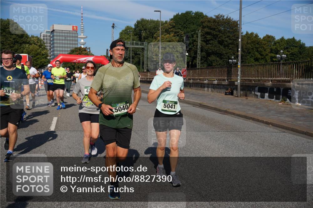 07.09.2025 - BARMER Alsterlauf Yannick Fuchs http://msf.ph/oto/8827390 07.09.2025 10:09:28 Laufen 2550, 2387, 351, 47, 5040, 5041 meine-sportfotos.de