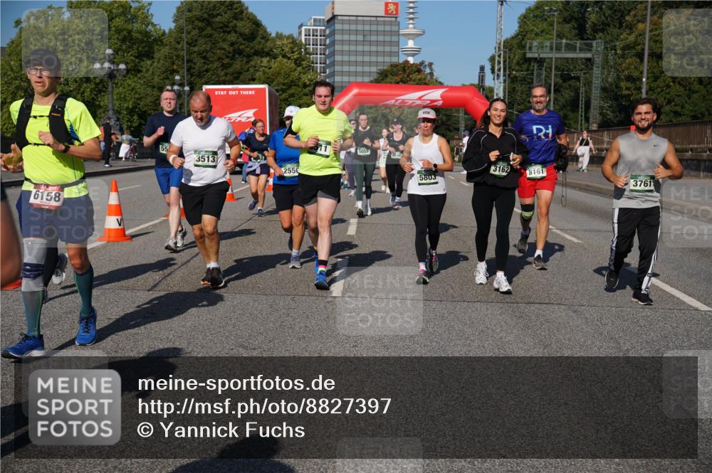 07.09.2025 - BARMER Alsterlauf Yannick Fuchs http://msf.ph/oto/8827397 07.09.2025 10:09:30 Laufen 6158, 55, 3513, 2550, 5059, 848, 5803, 3162, 8161, 3761 meine-sportfotos.de