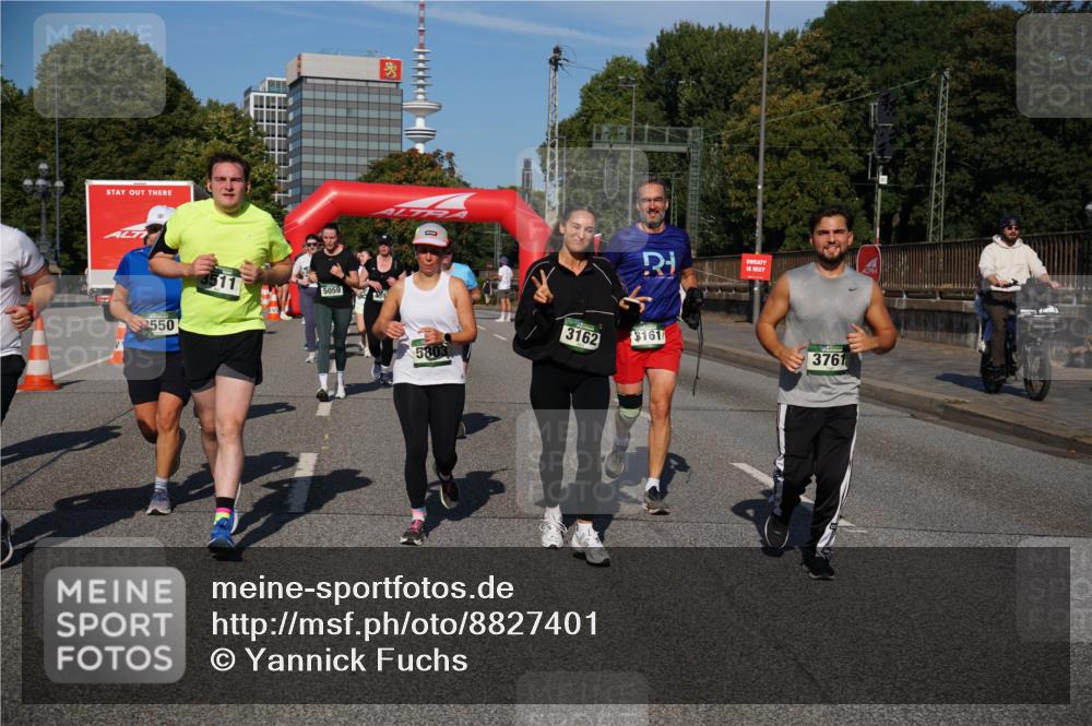 07.09.2025 - BARMER Alsterlauf Yannick Fuchs http://msf.ph/oto/8827401 07.09.2025 10:09:31 Laufen 550, 5059, 5803, 3162, 3161, 3761 meine-sportfotos.de