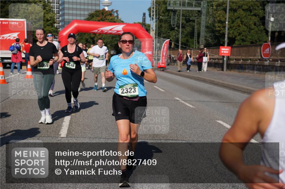 07.09.2025 - BARMER Alsterlauf Yannick Fuchs http://msf.ph/oto/8827409 07.09.2025 10:09:33 Laufen 5059, 4548, 2323 meine-sportfotos.de
