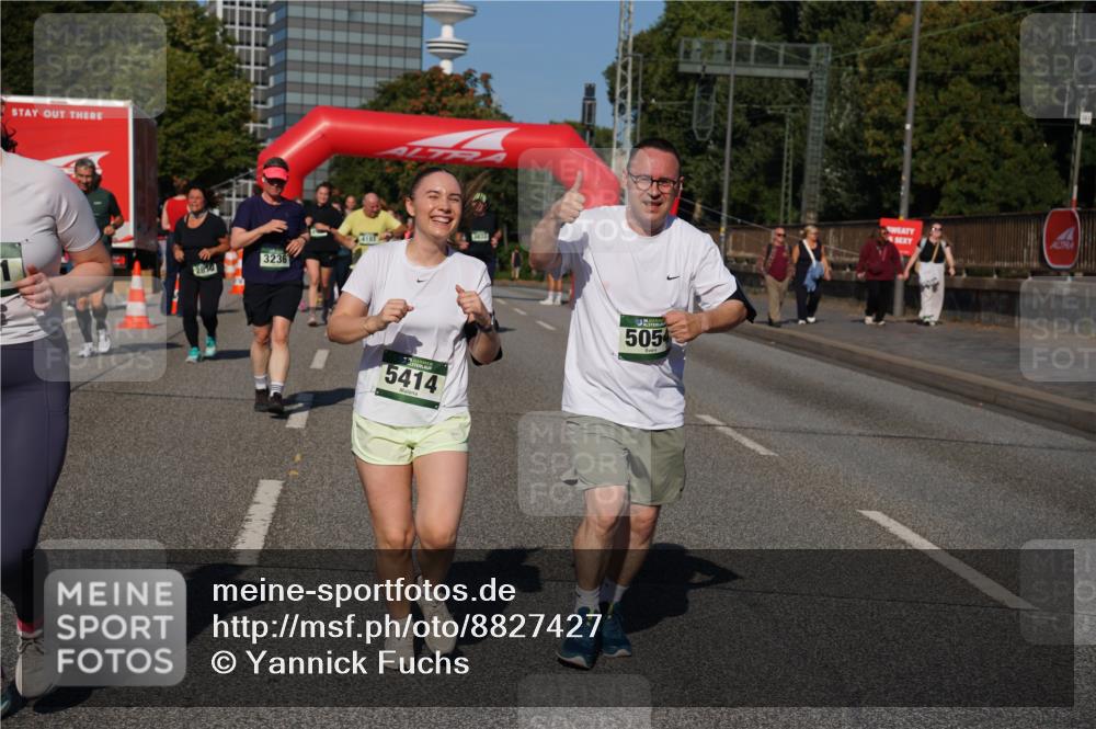 07.09.2025 - BARMER Alsterlauf Yannick Fuchs http://msf.ph/oto/8827427 07.09.2025 10:09:38 Laufen 2840, 3236, 5414, 5054 meine-sportfotos.de