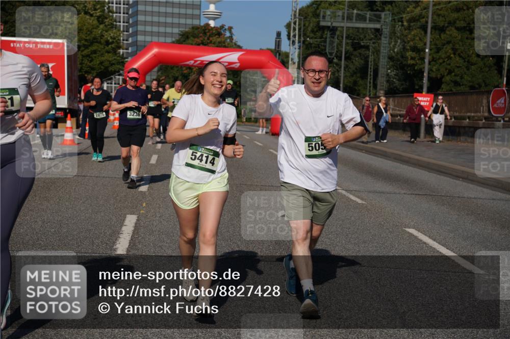 07.09.2025 - BARMER Alsterlauf Yannick Fuchs http://msf.ph/oto/8827428 07.09.2025 10:09:38 Laufen 2876, 3236, 5414, 505 meine-sportfotos.de