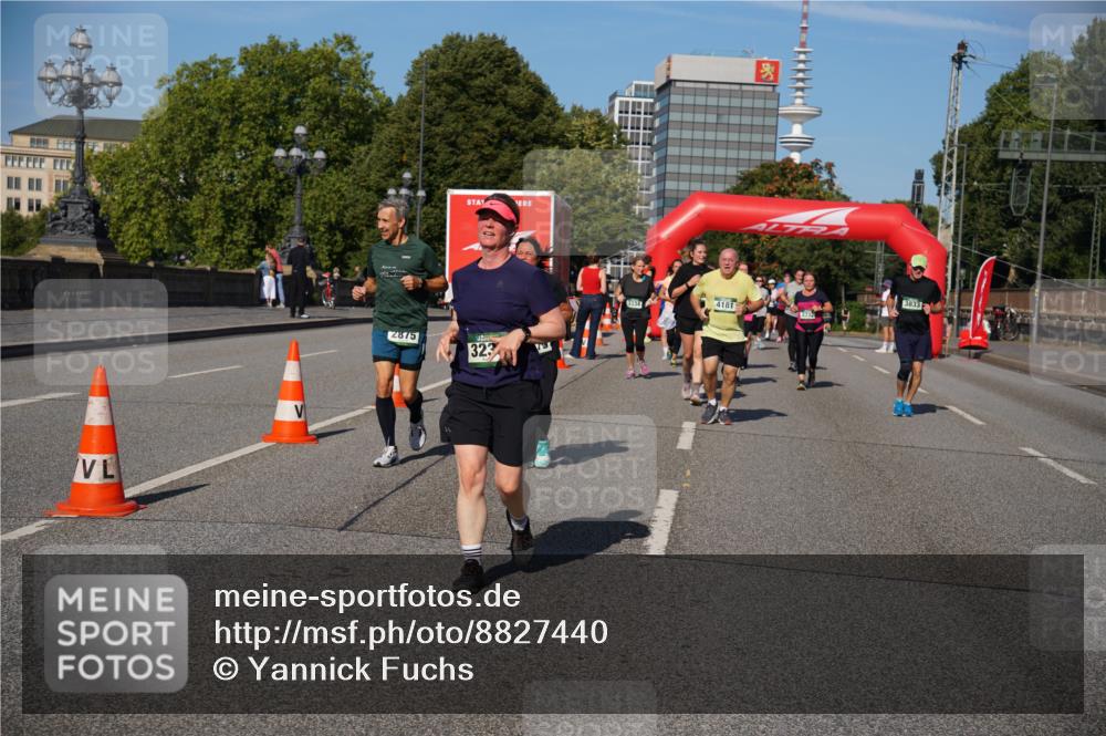 07.09.2025 - BARMER Alsterlauf Yannick Fuchs http://msf.ph/oto/8827440 07.09.2025 10:09:41 Laufen 10, 2875, 323, 73, 3833, 4181, 3334, 3332 meine-sportfotos.de