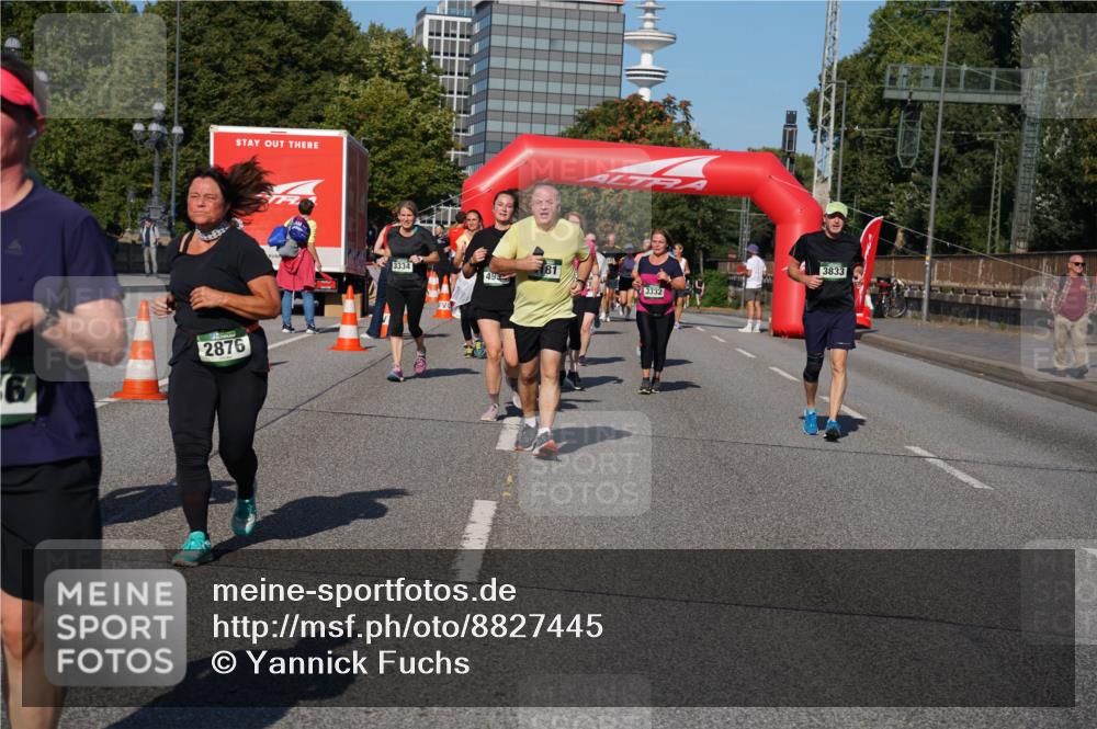 07.09.2025 - BARMER Alsterlauf Yannick Fuchs http://msf.ph/oto/8827445 07.09.2025 10:09:42 Laufen 2876, 3334, 495, 3332, 3833 meine-sportfotos.de