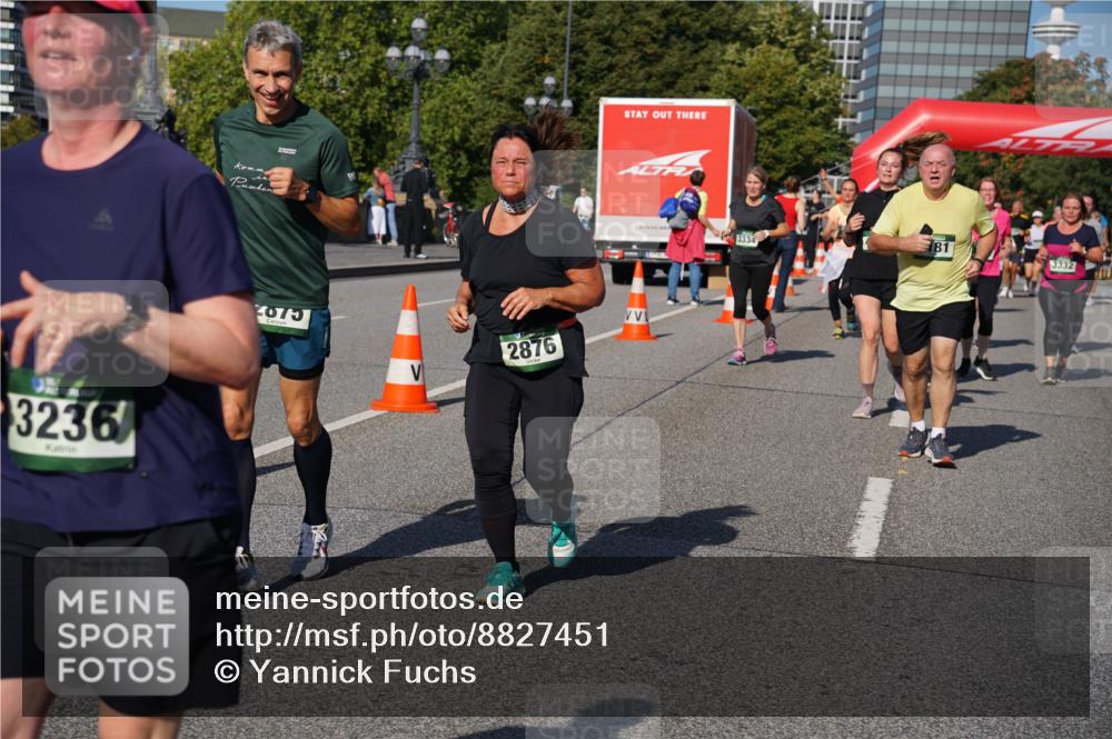 07.09.2025 - BARMER Alsterlauf Yannick Fuchs http://msf.ph/oto/8827451 07.09.2025 10:09:43 Laufen 3236, 2675, 2876, 3334, 181, 3332 meine-sportfotos.de