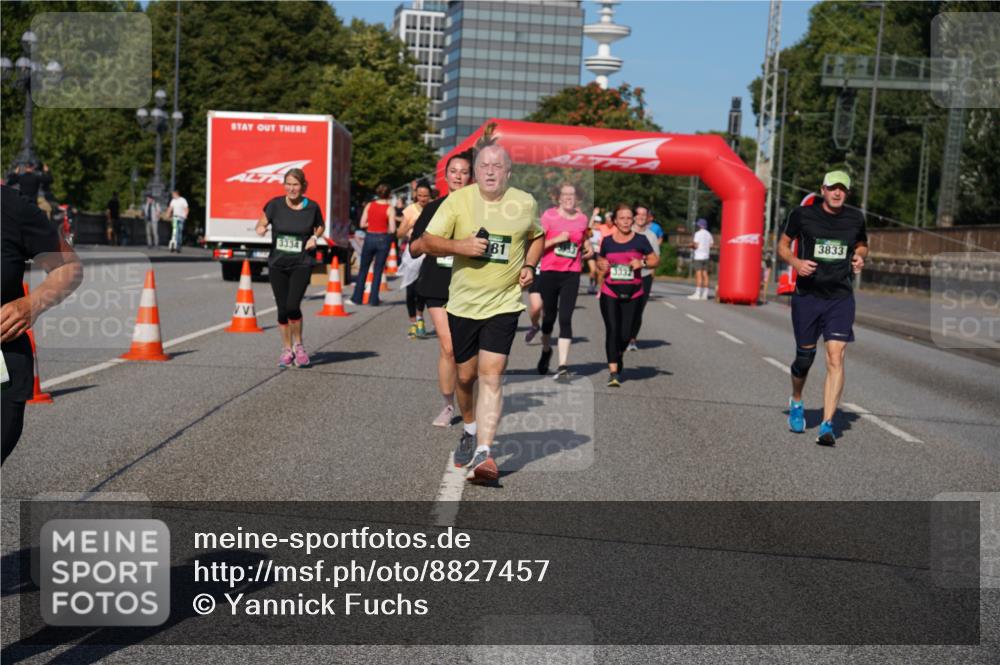 07.09.2025 - BARMER Alsterlauf Yannick Fuchs http://msf.ph/oto/8827457 07.09.2025 10:09:44 Laufen 181, 3334, 3332, 3833 meine-sportfotos.de