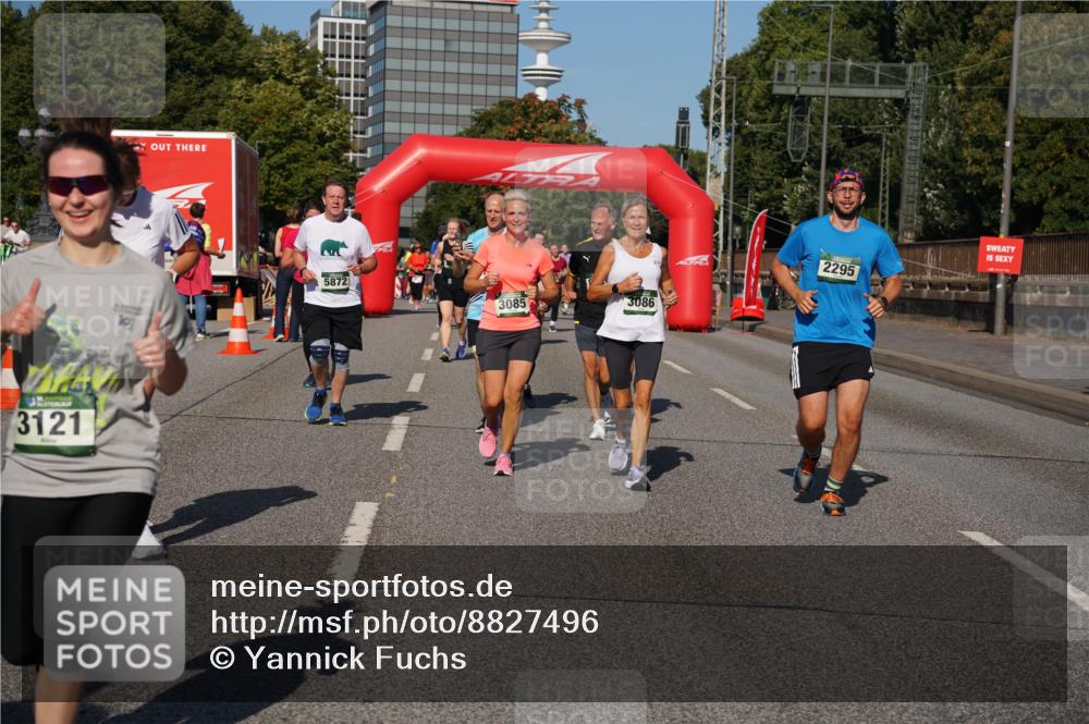 07.09.2025 - BARMER Alsterlauf Yannick Fuchs http://msf.ph/oto/8827496 07.09.2025 10:09:54 Laufen 3121, 5872, 3085, 3086, 2295 meine-sportfotos.de