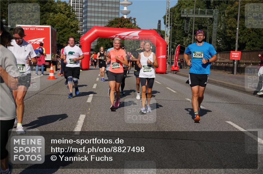 07.09.2025 - BARMER Alsterlauf Yannick Fuchs http://msf.ph/oto/8827498 07.09.2025 10:09:54 Laufen 587, 3085, 47, 184, 3086, 2295 meine-sportfotos.de