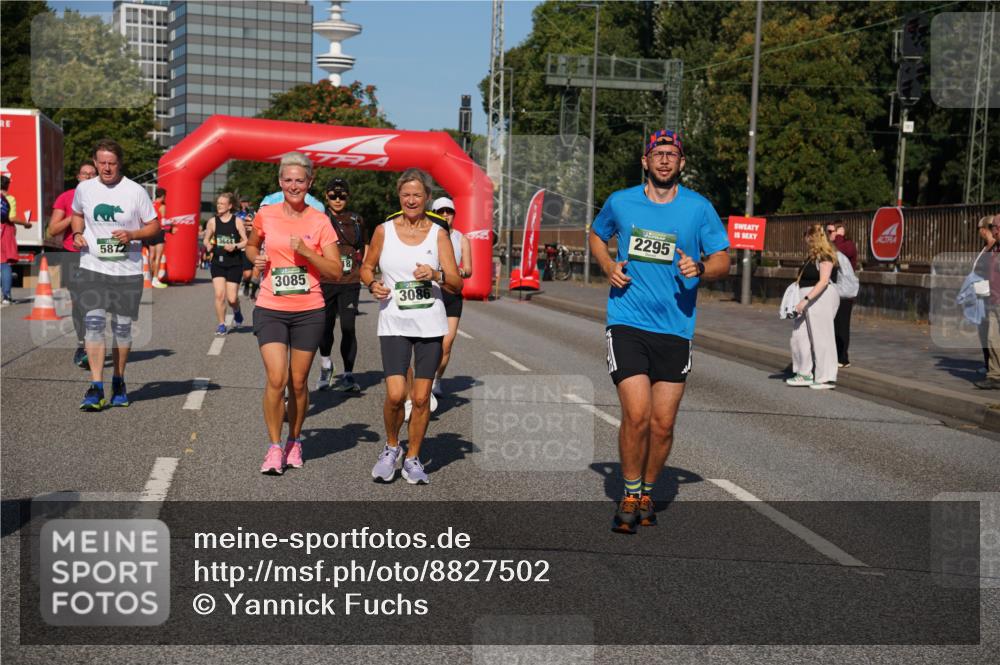 07.09.2025 - BARMER Alsterlauf Yannick Fuchs http://msf.ph/oto/8827502 07.09.2025 10:09:55 Laufen 5872, 3644, 3085, 3086, 2295 meine-sportfotos.de