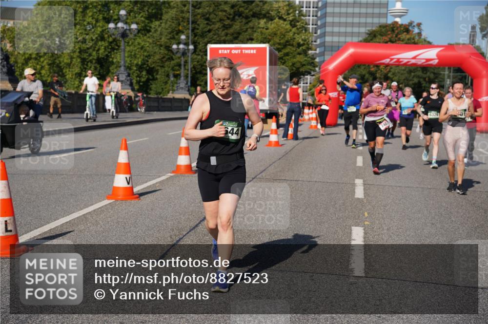 07.09.2025 - BARMER Alsterlauf Yannick Fuchs http://msf.ph/oto/8827523 07.09.2025 10:10:01 Laufen 644, 2403, 6324, 01 meine-sportfotos.de