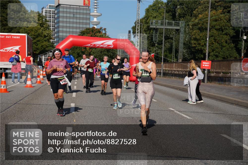 07.09.2025 - BARMER Alsterlauf Yannick Fuchs http://msf.ph/oto/8827528 07.09.2025 10:10:03 Laufen 2403, 5743, 810, 6329 meine-sportfotos.de