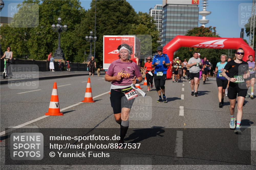 07.09.2025 - BARMER Alsterlauf Yannick Fuchs http://msf.ph/oto/8827537 07.09.2025 10:10:04 Laufen 2264, 2403, 6329 meine-sportfotos.de