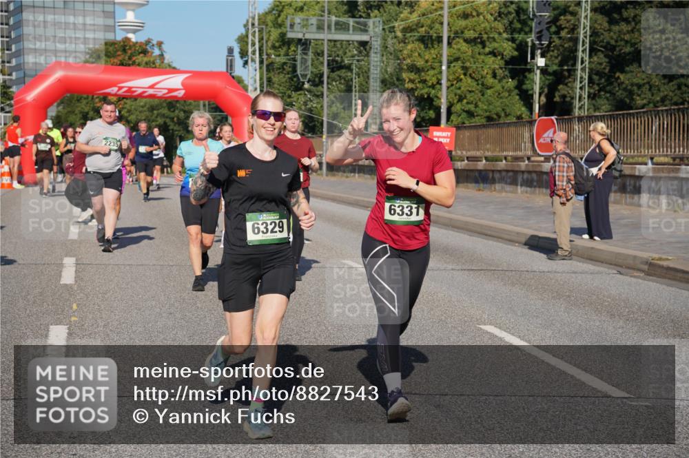 07.09.2025 - BARMER Alsterlauf Yannick Fuchs http://msf.ph/oto/8827543 07.09.2025 10:10:06 Laufen 2235, 6329, 6331 meine-sportfotos.de
