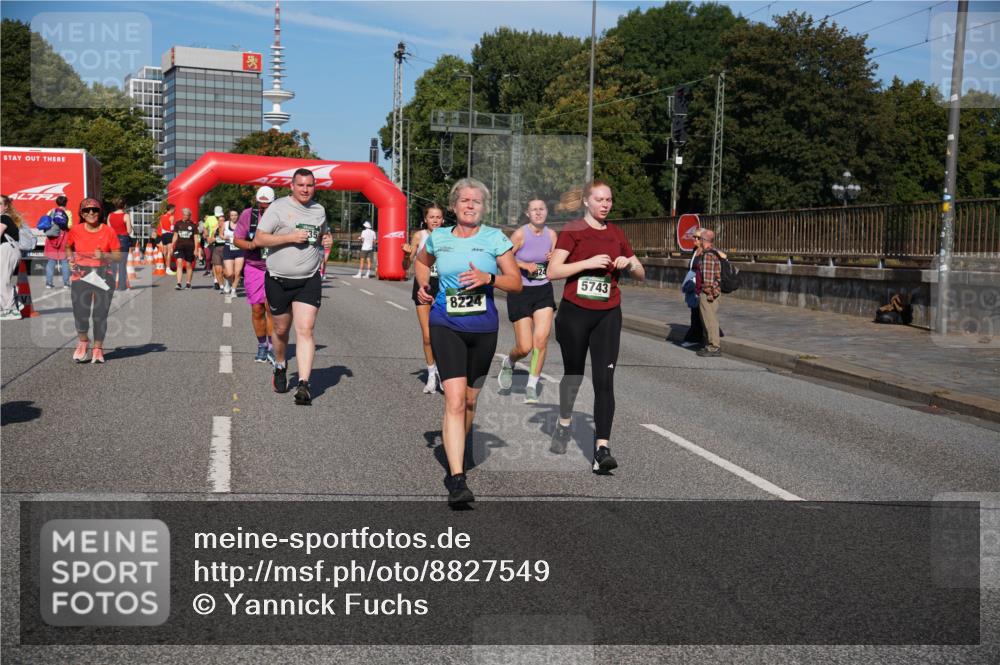 07.09.2025 - BARMER Alsterlauf Yannick Fuchs http://msf.ph/oto/8827549 07.09.2025 10:10:08 Laufen 2007, 8224, 5743 meine-sportfotos.de