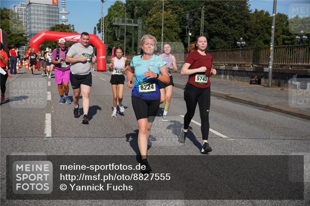 07.09.2025 - BARMER Alsterlauf Yannick Fuchs http://msf.ph/oto/8827555 07.09.2025 10:10:09 Laufen 583, 35, 3425, 3001, 8224, 5743 meine-sportfotos.de