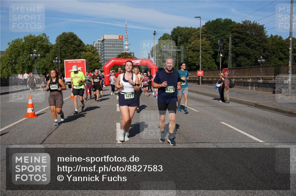 07.09.2025 - BARMER Alsterlauf Yannick Fuchs http://msf.ph/oto/8827583 07.09.2025 10:10:15 Laufen 4699, 2160, 3455, 5277, 5278 meine-sportfotos.de