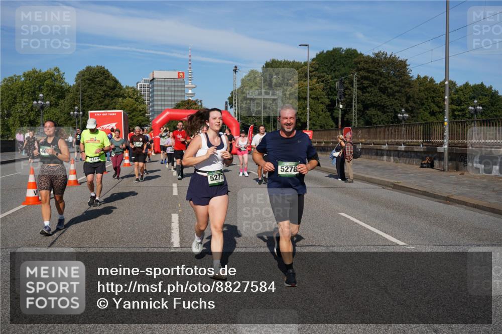07.09.2025 - BARMER Alsterlauf Yannick Fuchs http://msf.ph/oto/8827584 07.09.2025 10:10:16 Laufen 46, 2166, 3455, 5277, 5278 meine-sportfotos.de