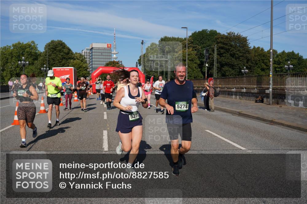 07.09.2025 - BARMER Alsterlauf Yannick Fuchs http://msf.ph/oto/8827585 07.09.2025 10:10:16 Laufen 4699, 2166, 5277, 5278 meine-sportfotos.de