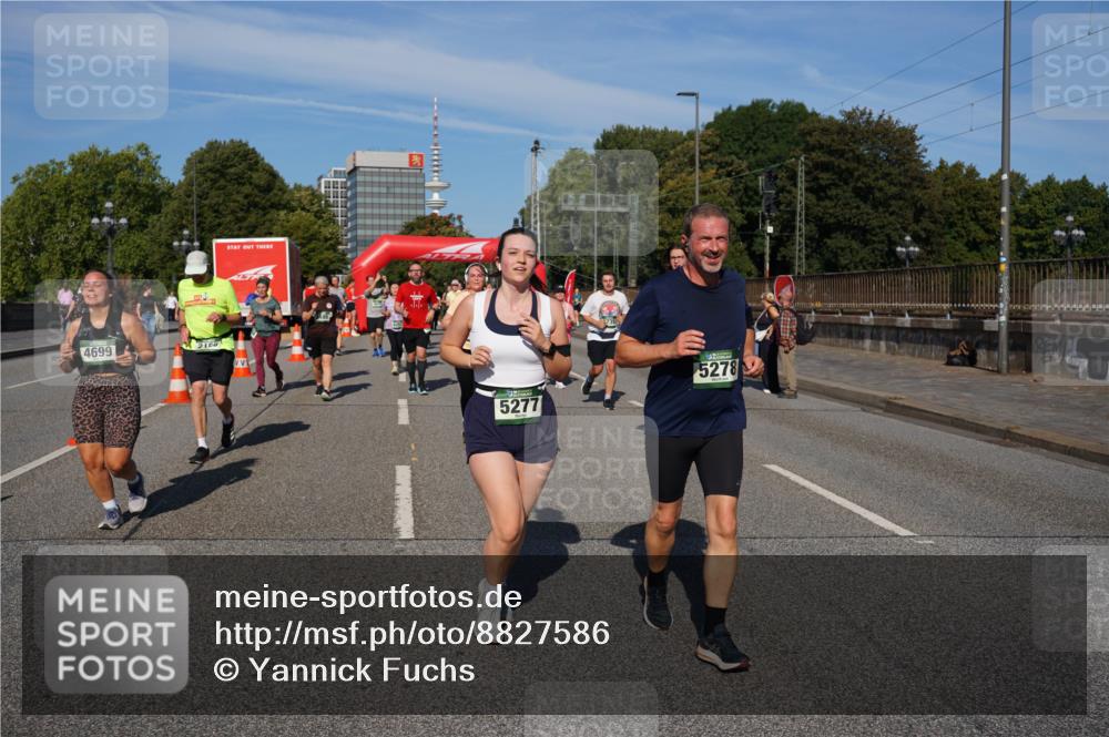 07.09.2025 - BARMER Alsterlauf Yannick Fuchs http://msf.ph/oto/8827586 07.09.2025 10:10:16 Laufen 4699, 21, 0, 5277, 5278 meine-sportfotos.de