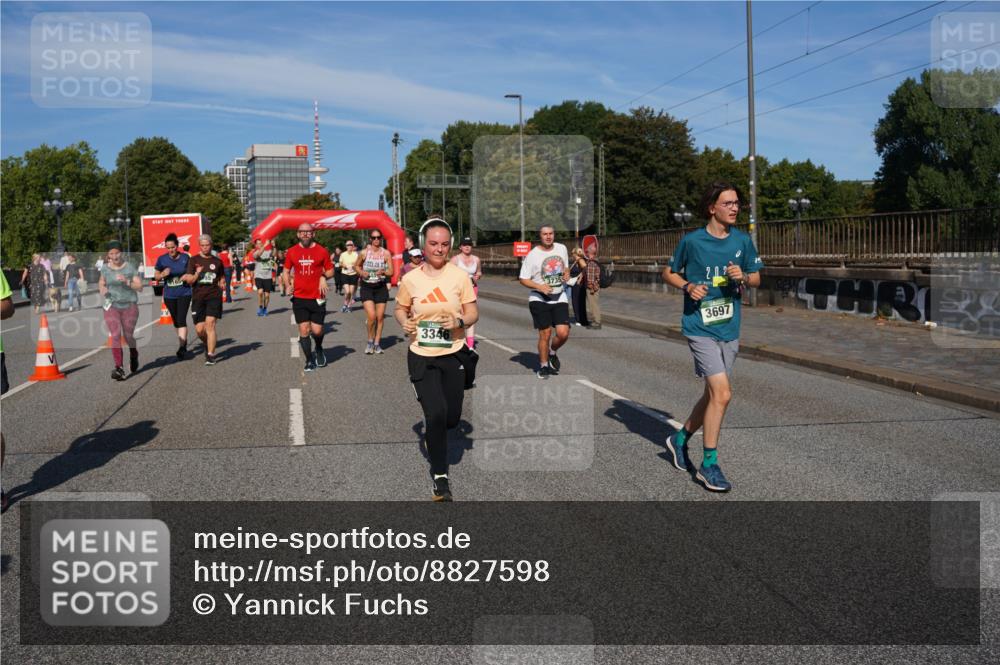 07.09.2025 - BARMER Alsterlauf Yannick Fuchs http://msf.ph/oto/8827598 07.09.2025 10:10:18 Laufen 3346, 3735, 3697 meine-sportfotos.de