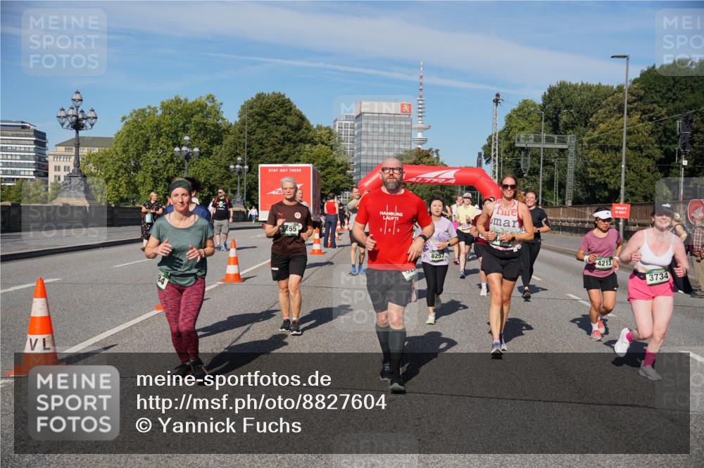 07.09.2025 - BARMER Alsterlauf Yannick Fuchs http://msf.ph/oto/8827604 07.09.2025 10:10:20 Laufen 3455, 8257, 2225, 4213, 3734 meine-sportfotos.de