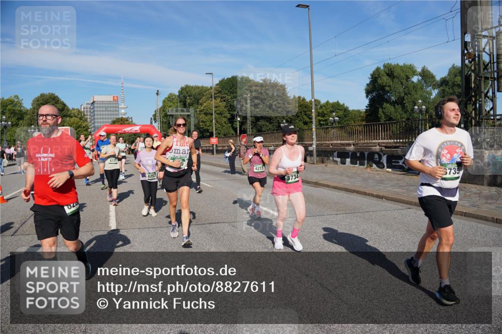 07.09.2025 - BARMER Alsterlauf Yannick Fuchs http://msf.ph/oto/8827611 07.09.2025 10:10:21 Laufen 1, 2, 3, 6337, 8257, 4213, 3734, 735 meine-sportfotos.de