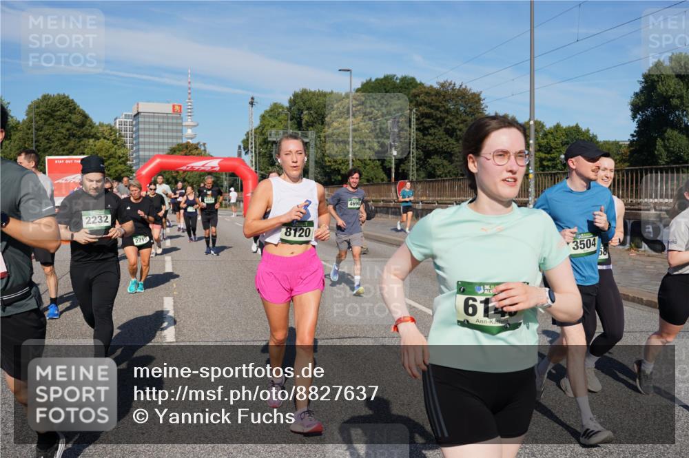 07.09.2025 - BARMER Alsterlauf Yannick Fuchs http://msf.ph/oto/8827637 07.09.2025 10:10:26 Laufen 2232, 2712, 8120, 4690, 36, 61, 3504 meine-sportfotos.de
