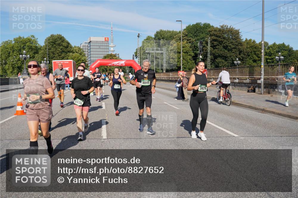 07.09.2025 - BARMER Alsterlauf Yannick Fuchs http://msf.ph/oto/8827652 07.09.2025 10:10:30 Laufen 5036, 4108, 201, 4845, 3929 meine-sportfotos.de