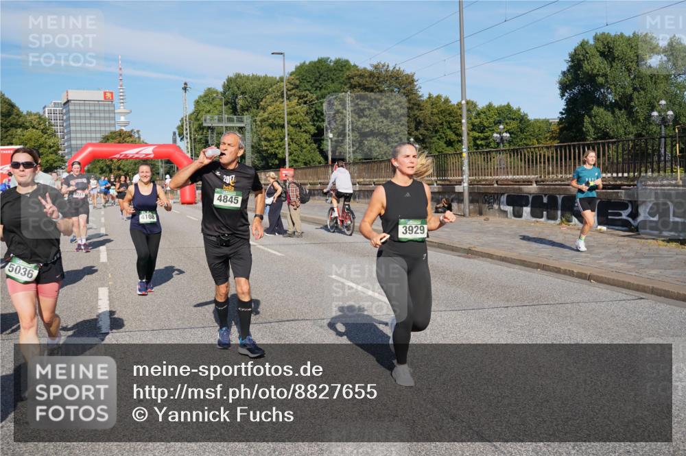 07.09.2025 - BARMER Alsterlauf Yannick Fuchs http://msf.ph/oto/8827655 07.09.2025 10:10:31 Laufen 5036, 4108, 2017, 4845, 3929 meine-sportfotos.de