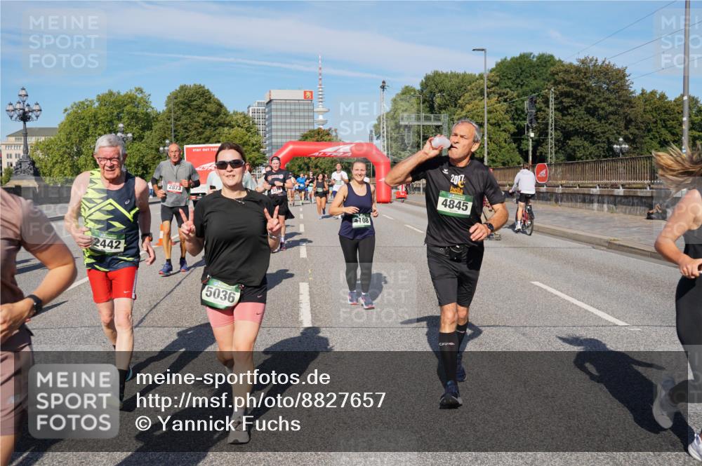 07.09.2025 - BARMER Alsterlauf Yannick Fuchs http://msf.ph/oto/8827657 07.09.2025 10:10:31 Laufen 2873, 2442, 5036, 4108, 2017, 4845 meine-sportfotos.de