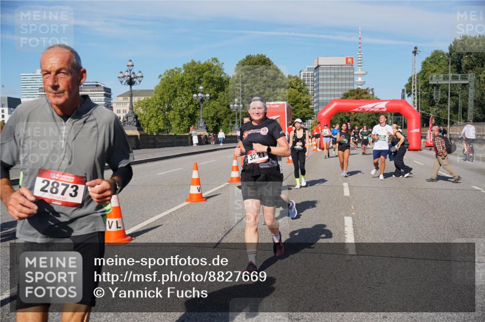 07.09.2025 - BARMER Alsterlauf Yannick Fuchs http://msf.ph/oto/8827669 07.09.2025 10:10:34 Laufen 2873, 3221, 2930 meine-sportfotos.de