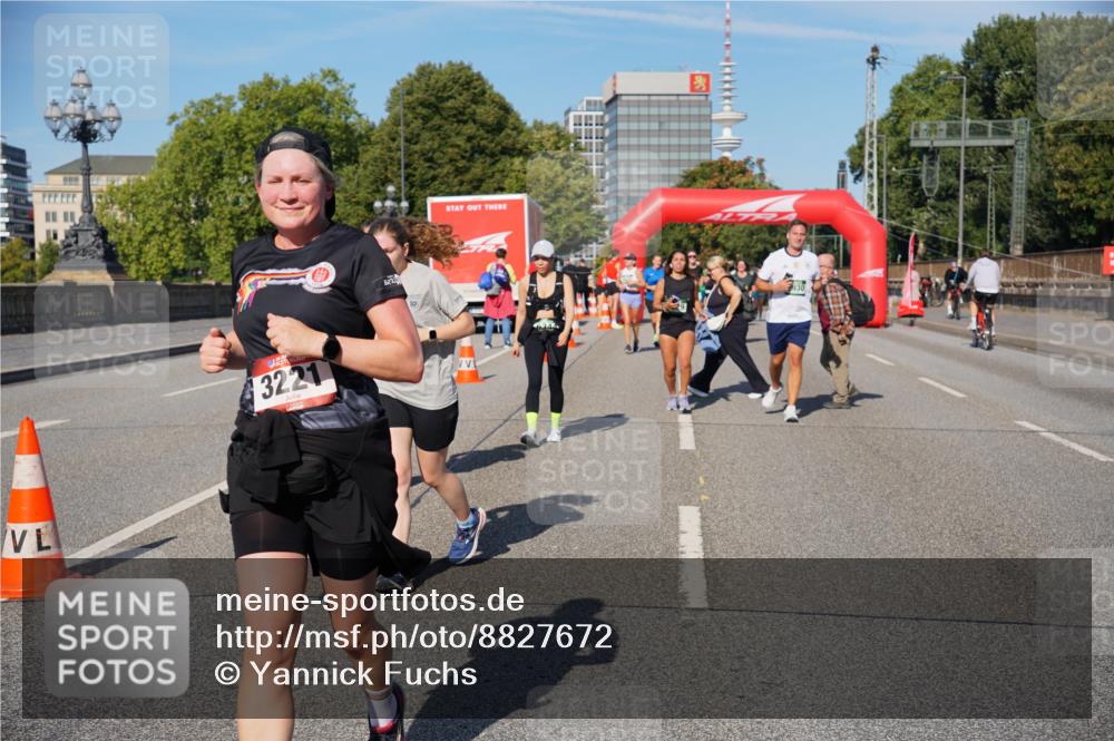 07.09.2025 - BARMER Alsterlauf Yannick Fuchs http://msf.ph/oto/8827672 07.09.2025 10:10:35 Laufen 3221, 634 meine-sportfotos.de