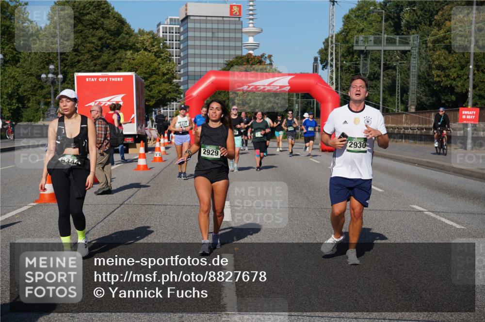 07.09.2025 - BARMER Alsterlauf Yannick Fuchs http://msf.ph/oto/8827678 07.09.2025 10:10:37 Laufen 4422, 634, 2929, 2930 meine-sportfotos.de