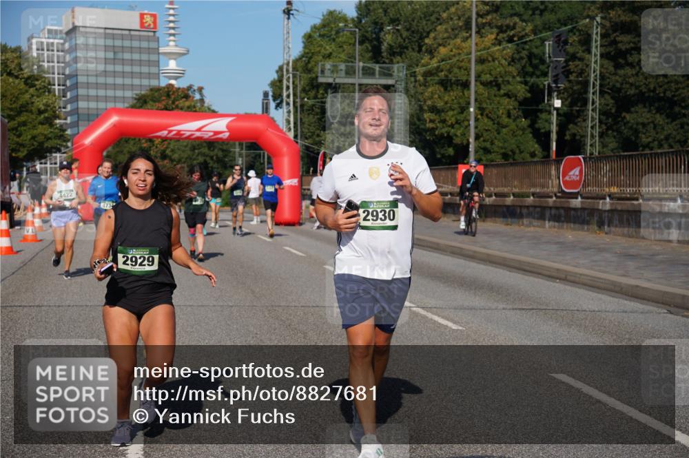 07.09.2025 - BARMER Alsterlauf Yannick Fuchs http://msf.ph/oto/8827681 07.09.2025 10:10:38 Laufen 4422, 473, 2929, 2930, 0900 meine-sportfotos.de