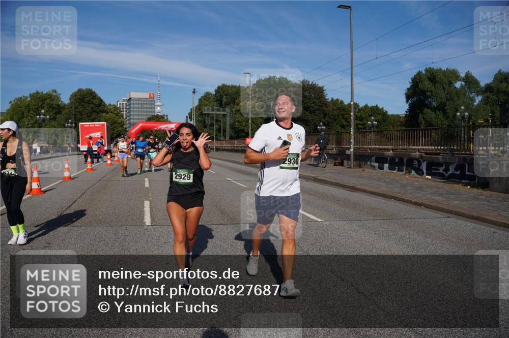 07.09.2025 - BARMER Alsterlauf Yannick Fuchs http://msf.ph/oto/8827687 07.09.2025 10:10:39 Laufen 634, 2929, 2930 meine-sportfotos.de
