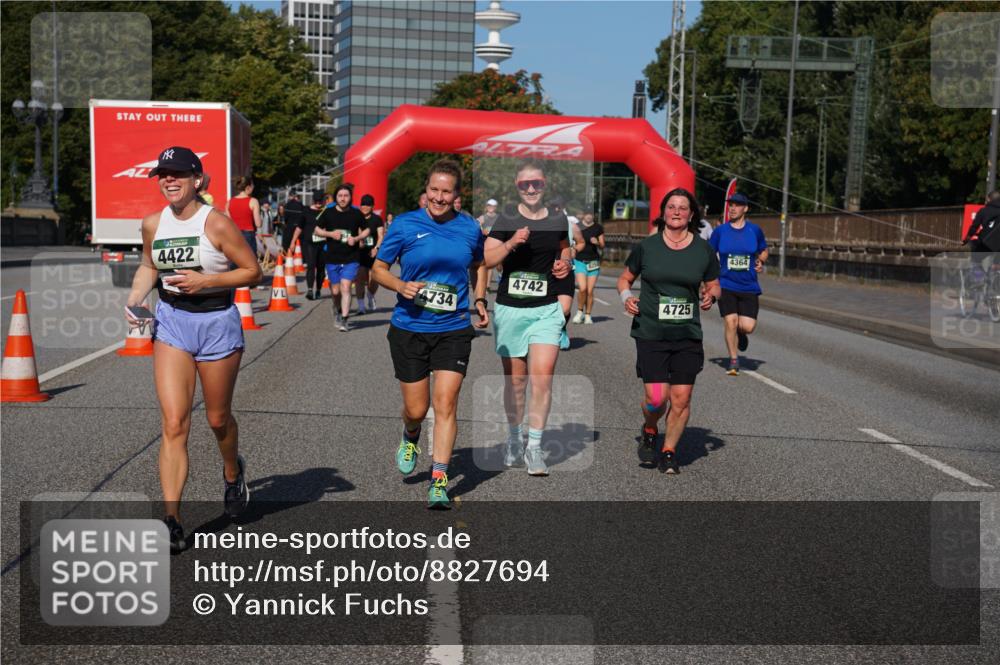 07.09.2025 - BARMER Alsterlauf Yannick Fuchs http://msf.ph/oto/8827694 07.09.2025 10:10:42 Laufen 4422, 4734, 4742, 4725, 4364 meine-sportfotos.de
