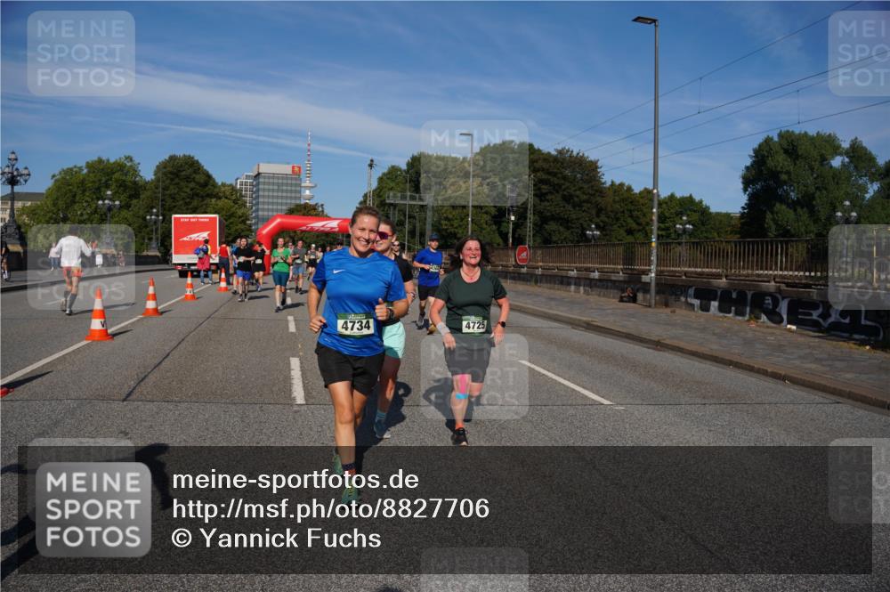 07.09.2025 - BARMER Alsterlauf Yannick Fuchs http://msf.ph/oto/8827706 07.09.2025 10:10:44 Laufen 4734, 4725 meine-sportfotos.de