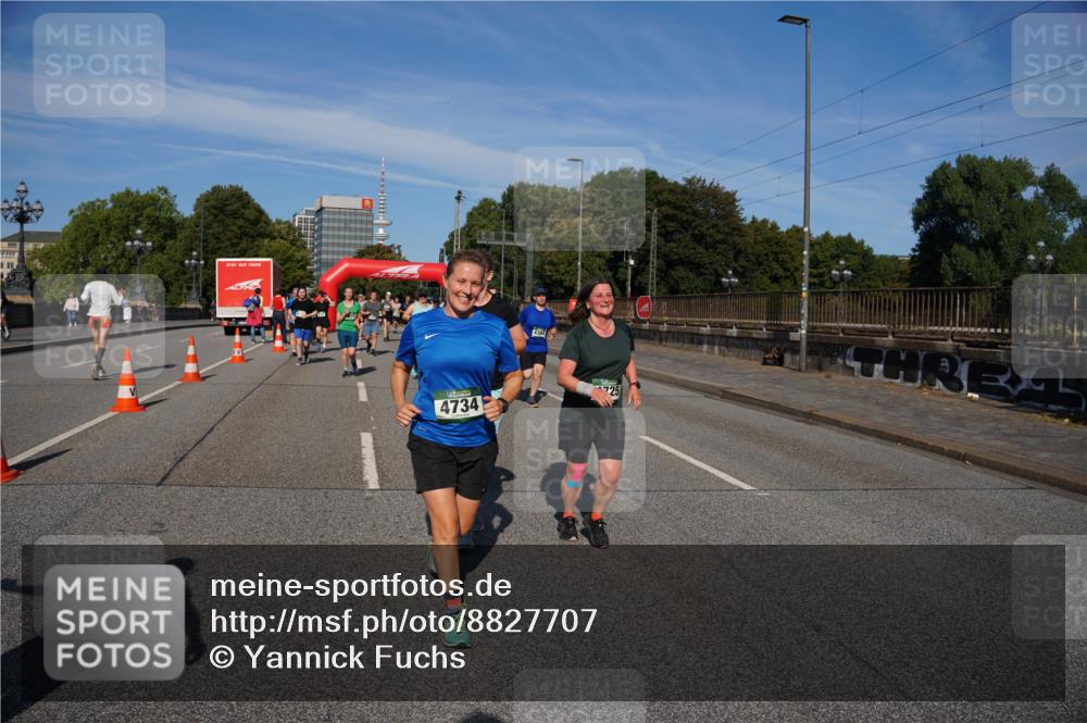 07.09.2025 - BARMER Alsterlauf Yannick Fuchs http://msf.ph/oto/8827707 07.09.2025 10:10:44 Laufen 4734 meine-sportfotos.de