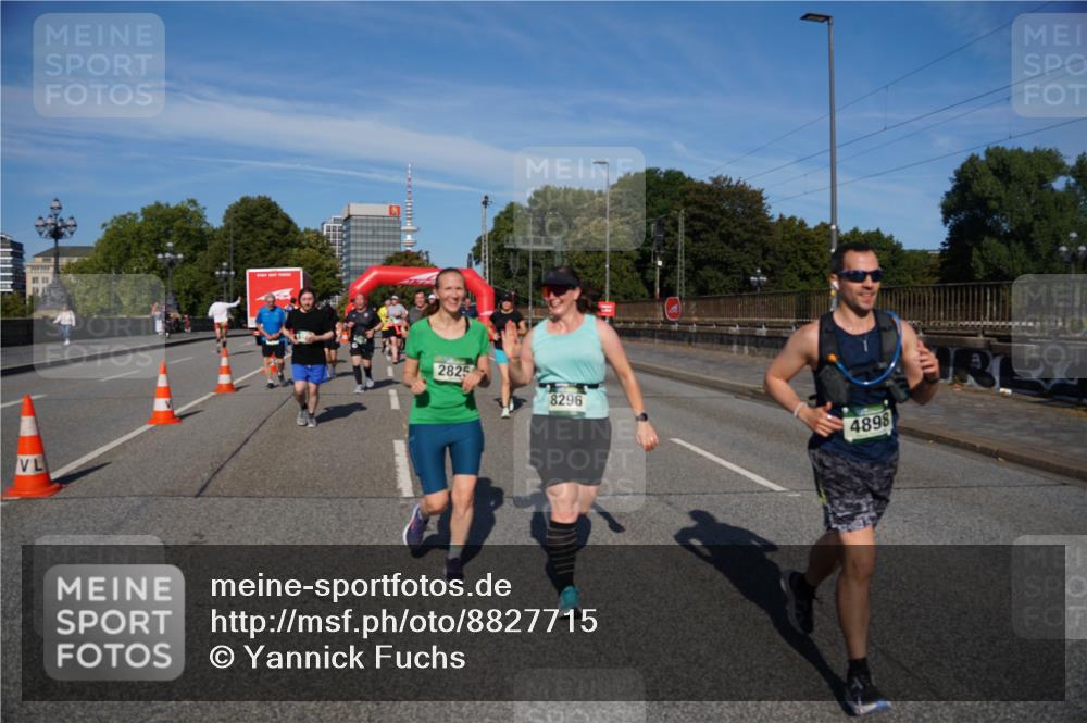 07.09.2025 - BARMER Alsterlauf Yannick Fuchs http://msf.ph/oto/8827715 07.09.2025 10:10:49 Laufen 2825, 8296, 2, 4898 meine-sportfotos.de