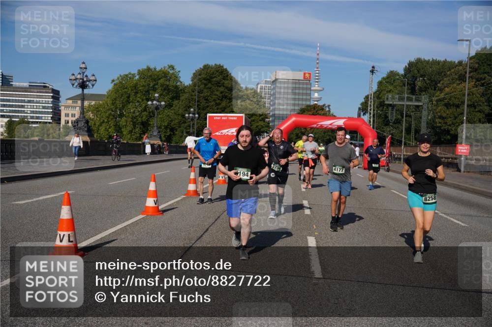 07.09.2025 - BARMER Alsterlauf Yannick Fuchs http://msf.ph/oto/8827722 07.09.2025 10:10:50 Laufen 525, 194, 4177, 8258 meine-sportfotos.de