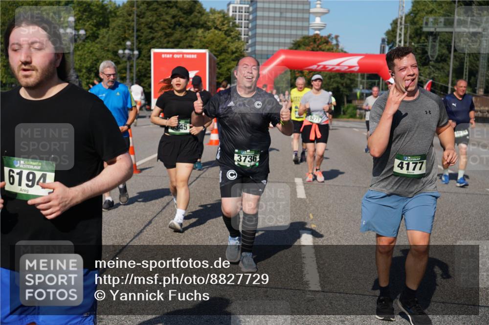07.09.2025 - BARMER Alsterlauf Yannick Fuchs http://msf.ph/oto/8827729 07.09.2025 10:10:52 Laufen 35, 6194, 345, 3736, 4177 meine-sportfotos.de